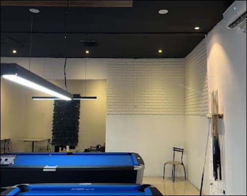 PURA BILLIARD & CAFE