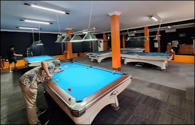 Retro Billiard